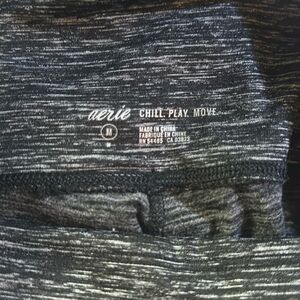 Athletic Leggings Aerie brand black and gray